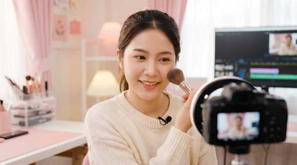 欧美精品美妆视频教程