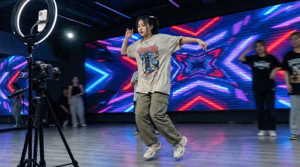 欧美精品舞蹈视频